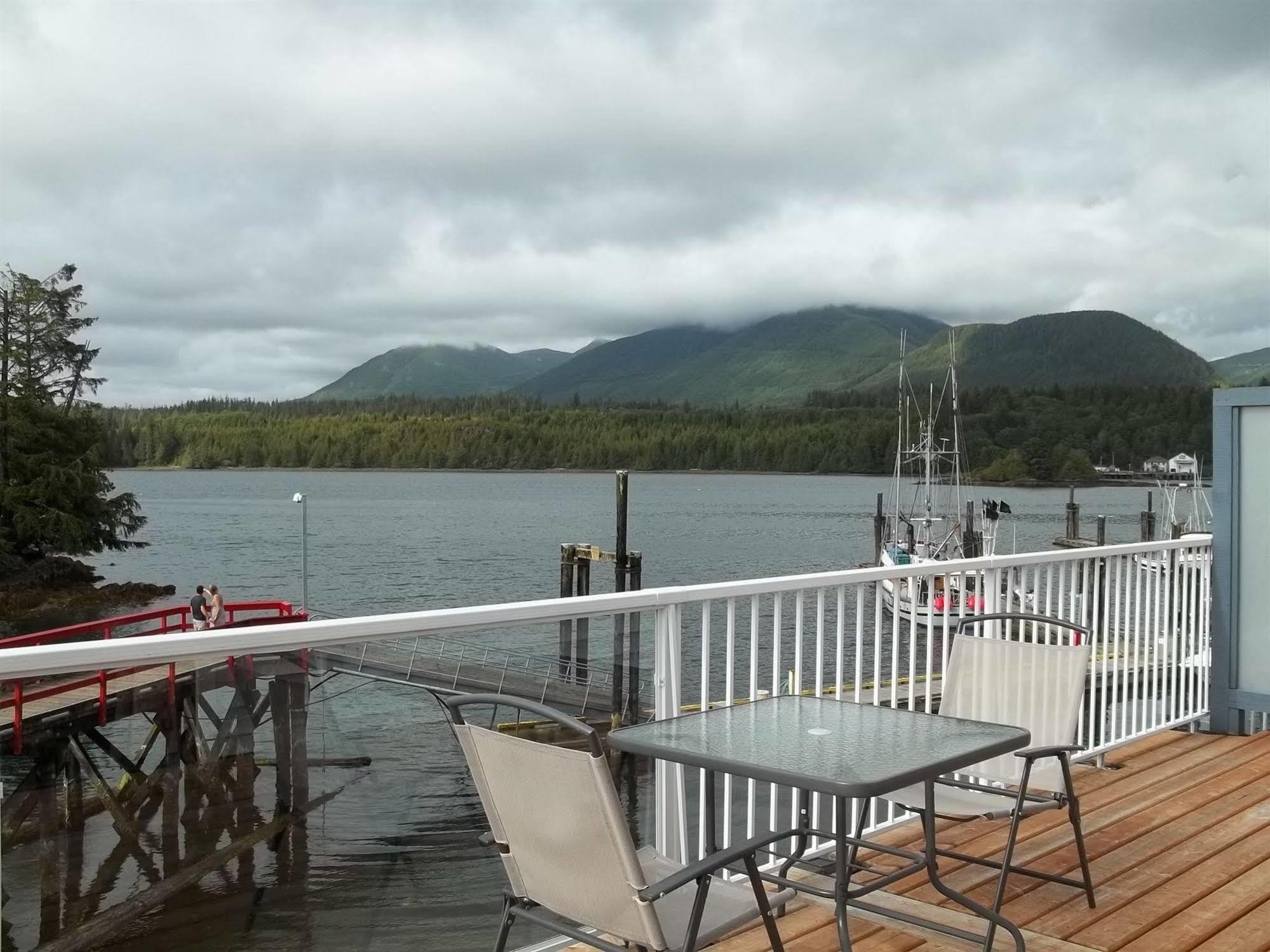 Bayshore Waterfront Inn Ucluelet Exteriér fotografie